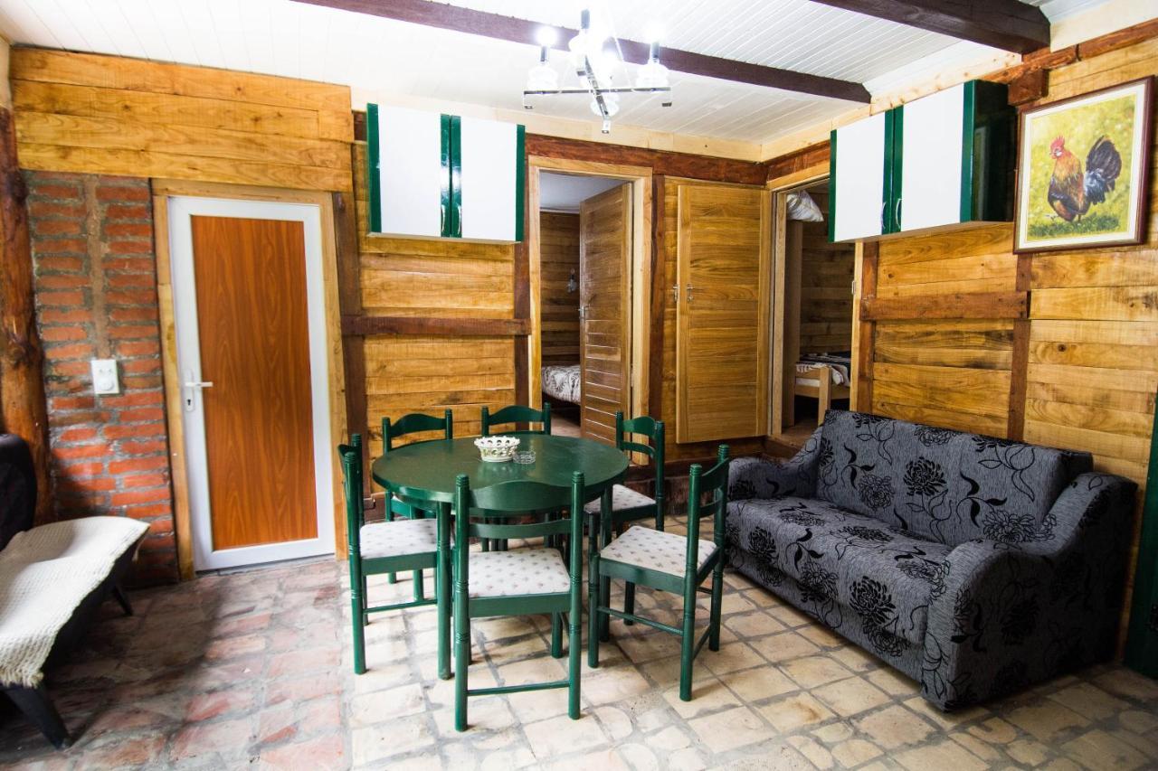 Vajat Tuk Villa Bajina Basta Exterior photo