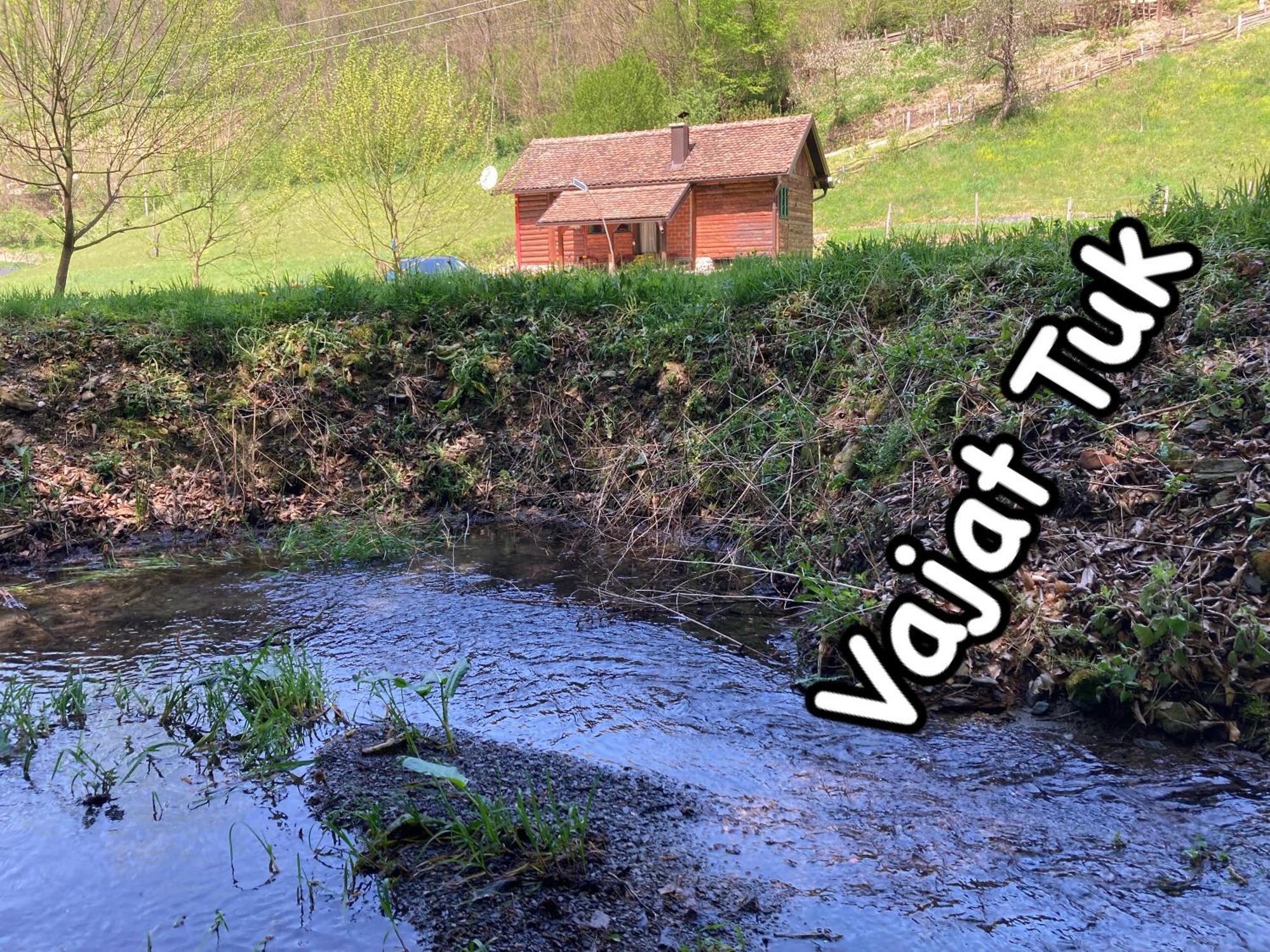 Vajat Tuk Villa Bajina Basta Exterior photo